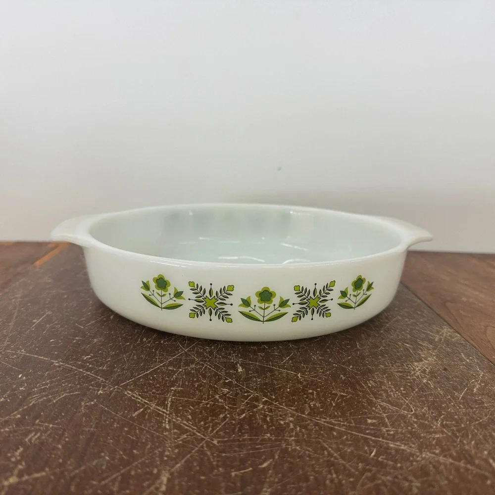 Vintage Anchor Hocking‎ Milk Glass 9